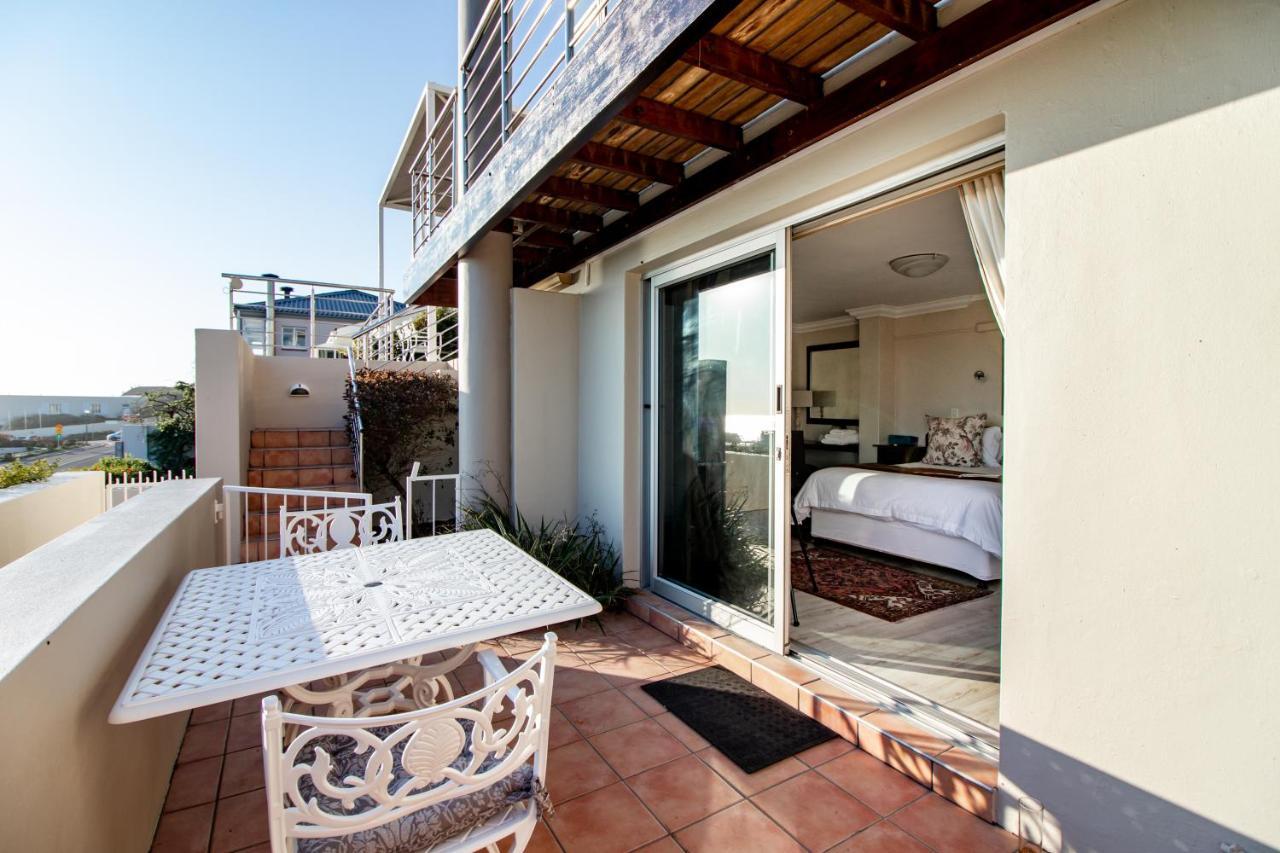 Blaauw Village Guest House بلوبيرجستراند المظهر الخارجي الصورة