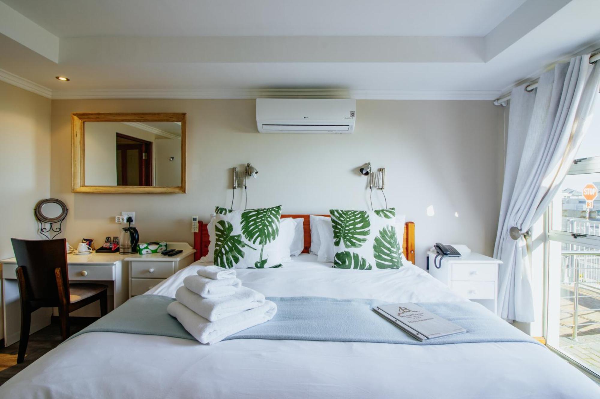 Blaauw Village Guest House بلوبيرجستراند المظهر الخارجي الصورة