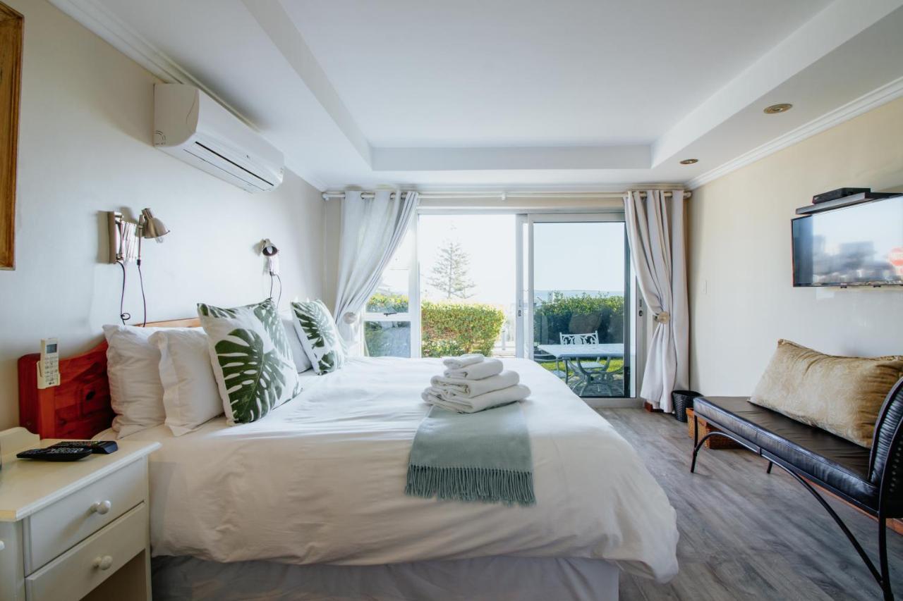 Blaauw Village Guest House بلوبيرجستراند المظهر الخارجي الصورة