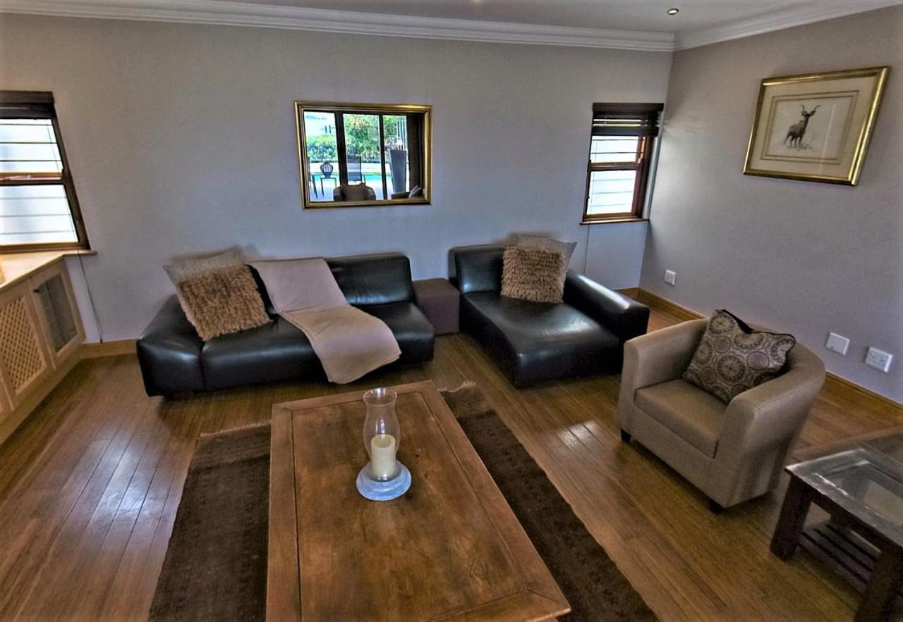Blaauw Village Guest House بلوبيرجستراند المظهر الخارجي الصورة
