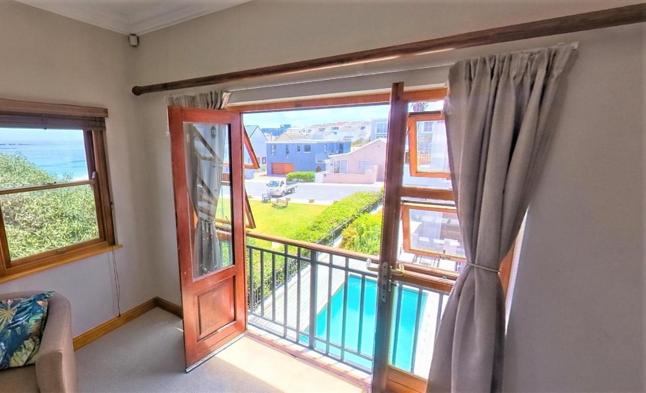 Blaauw Village Guest House بلوبيرجستراند المظهر الخارجي الصورة