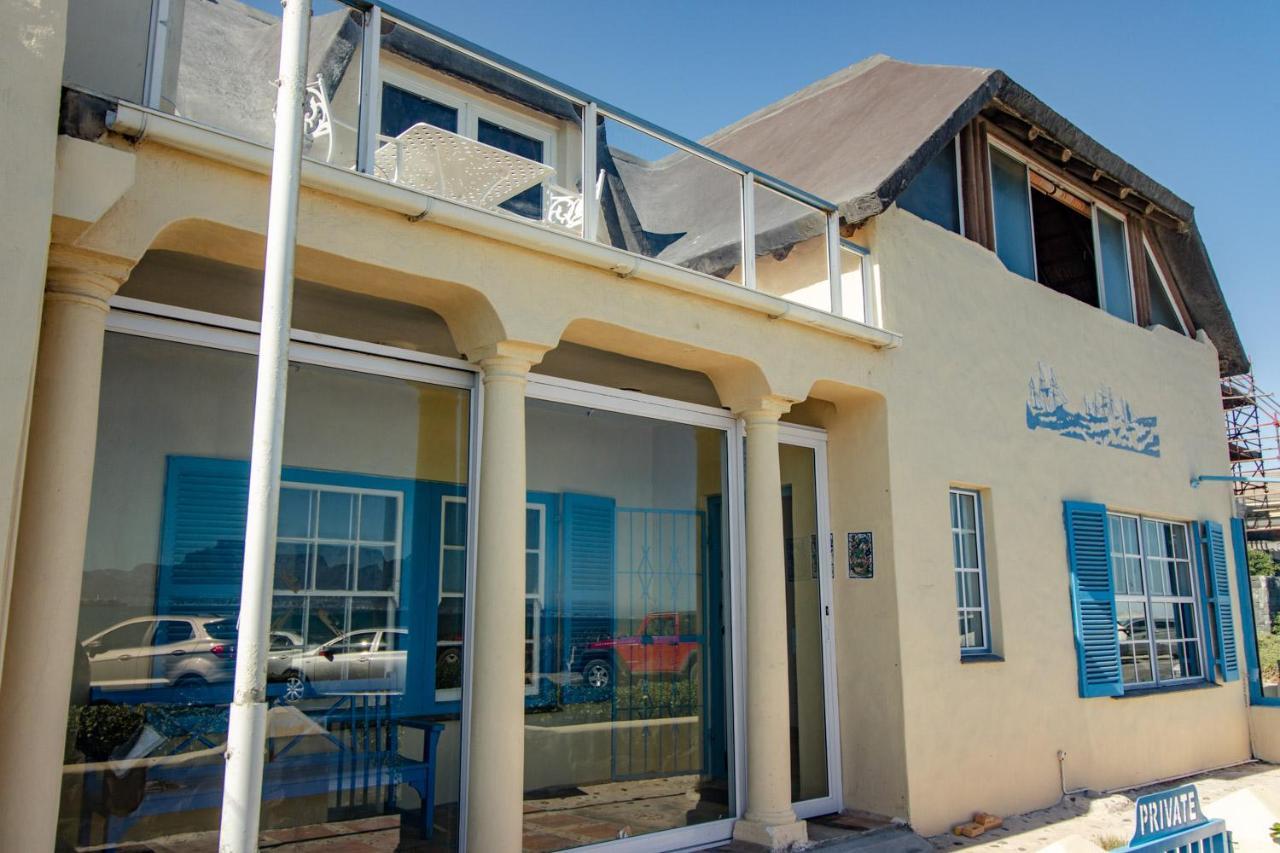 Blaauw Village Guest House بلوبيرجستراند المظهر الخارجي الصورة